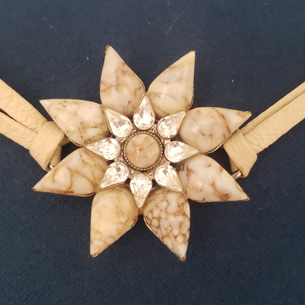 Leather/Shell Choker - image 5